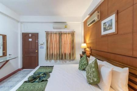 Rendezvous Guest House Sha Extra Plus - 76