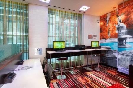 Courtyard by Marriott Times Square West - 16