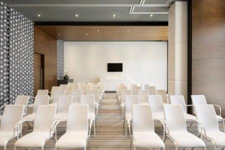 Hyatt Place Dubai Wasl District - 35