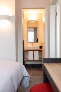 sylc. Apartment– Serviced - 108