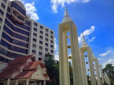 Ploy Palace - 40