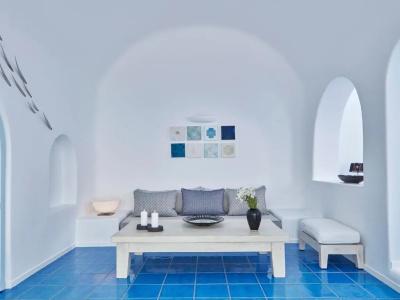Astra Suites - 221
