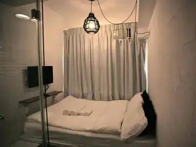 Just Inn - 2