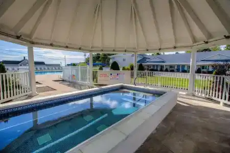 Ogunquit and Suites - 14