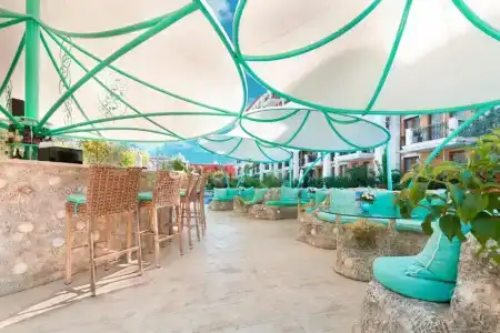 Harmony Suites Grand Resort - 7