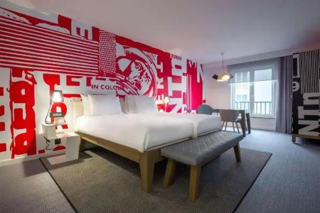 Radisson Red Brussels - 25