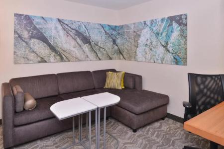 SpringHill Suites Las Vegas Henderson - 32