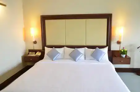 Cambodiana - 3