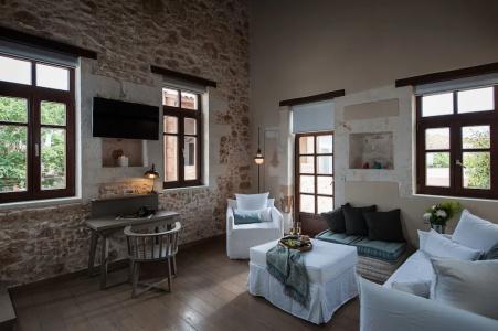 Serenissima Boutique - 78