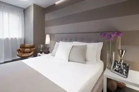 Aethos Milan - 6