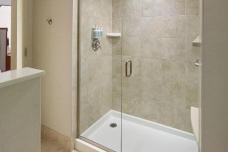 Courtyard by Marriott Washington, D.C./Foggy Bottom - 8