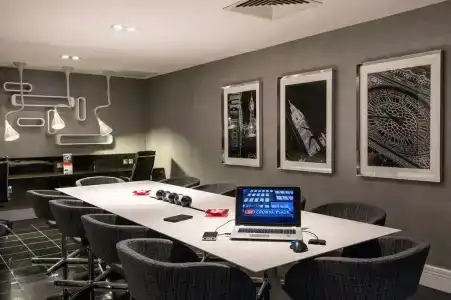 Crowne Plaza London Ealing, An Ihg - 14