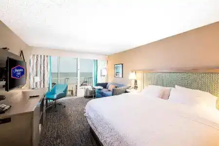 Hampton Inn Virginia Beach Oceanfront North - 43