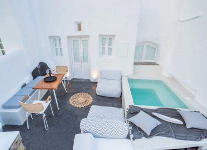 Canvas Suites - 4