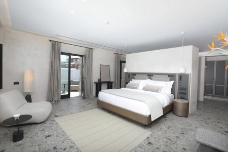 Aeonic Suites and Spa - 2