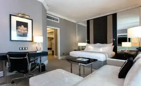 The Ritz-Carlton, - 52