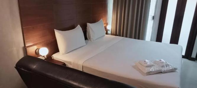 The Bangkok Cha Cha Suite - 84
