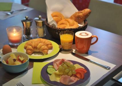 Ibis Styles Linz - 12