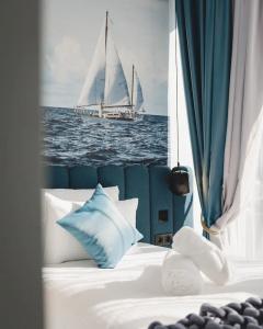 Aurel Coast - 33