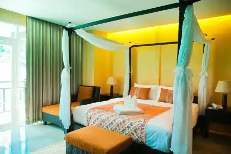Baan Phuanda Phuket - 36