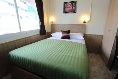 Sukhumvit 20 Guest House - 21