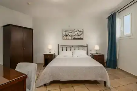 Ostria - 30
