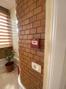 The Red Bricks - 31