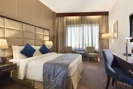 Howard Johnson Bur Dubai - 15