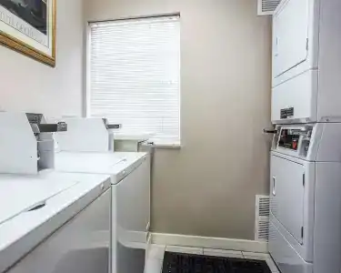 Quality Suites Atlanta Buckhead Village North - 25