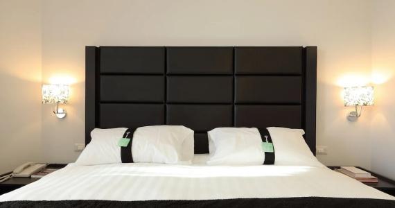 Holiday Inn Genoa City, An Ihg - 77