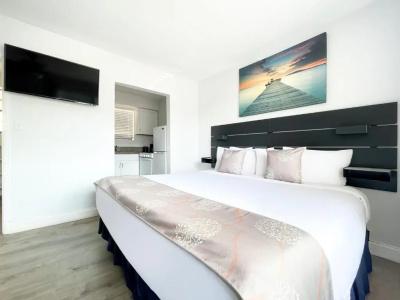 Hollywood Beachs - 169