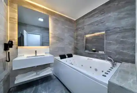 Nish Suites Atasehir - 36