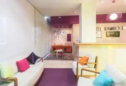 Ibis Styles Zaragoza Ramiro I - 14