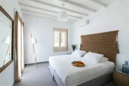 Amperian Mykonos Suites & Villas - 33
