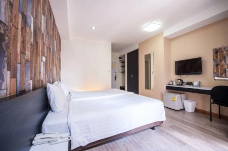 Prajaktra City Hostel - 54