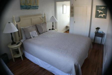 Seaside Laguna Inn & Suites - 36
