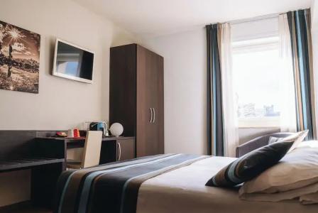 Hb Aosta & Balcony Spa - 67