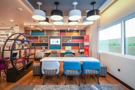 Premier Inn Dubai Al Jaddaf - 18