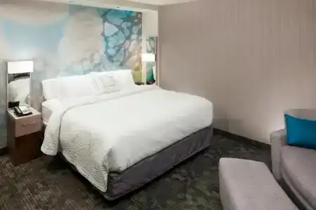 Courtyard by Marriott Alliance Town Center - 31
