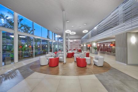 Tonga Tower Design & Suites - 27