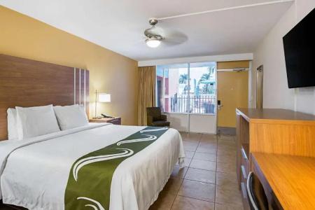 Quality Inn & Suites Airport - Cruise Port Hollywood - 40