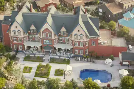 PortAventura Lucy's Mansion - Includes PortAventura Park Tickets - 14