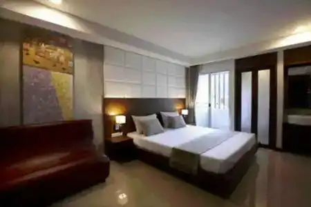 The Bangkok Cha Cha Suite - 12
