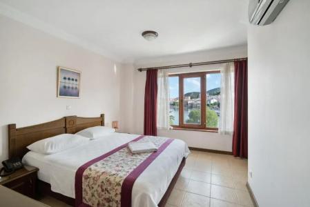 Fora Apart - 64