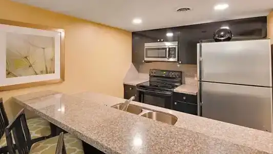 Best Western Plaza Inn - 117