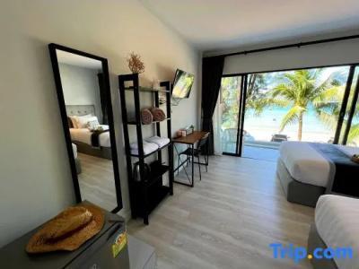 Thai Kamala Beach Front - 26