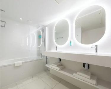 Novotel Suites Montpellier Antigone - 172