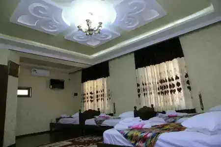 Khan Saray - 21