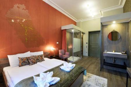 1552 Boutique - 31