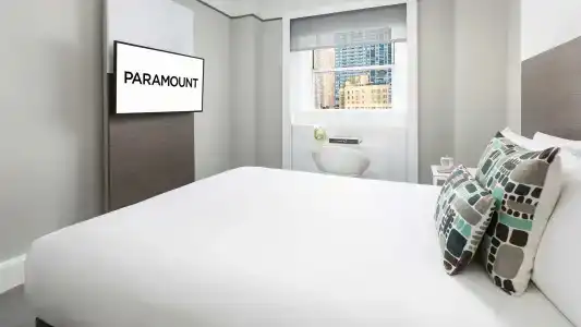 Paramount Times Square - 3